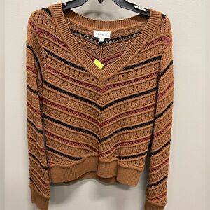 Evereve V-Neck Sweater - Brown and Black with Red Accents